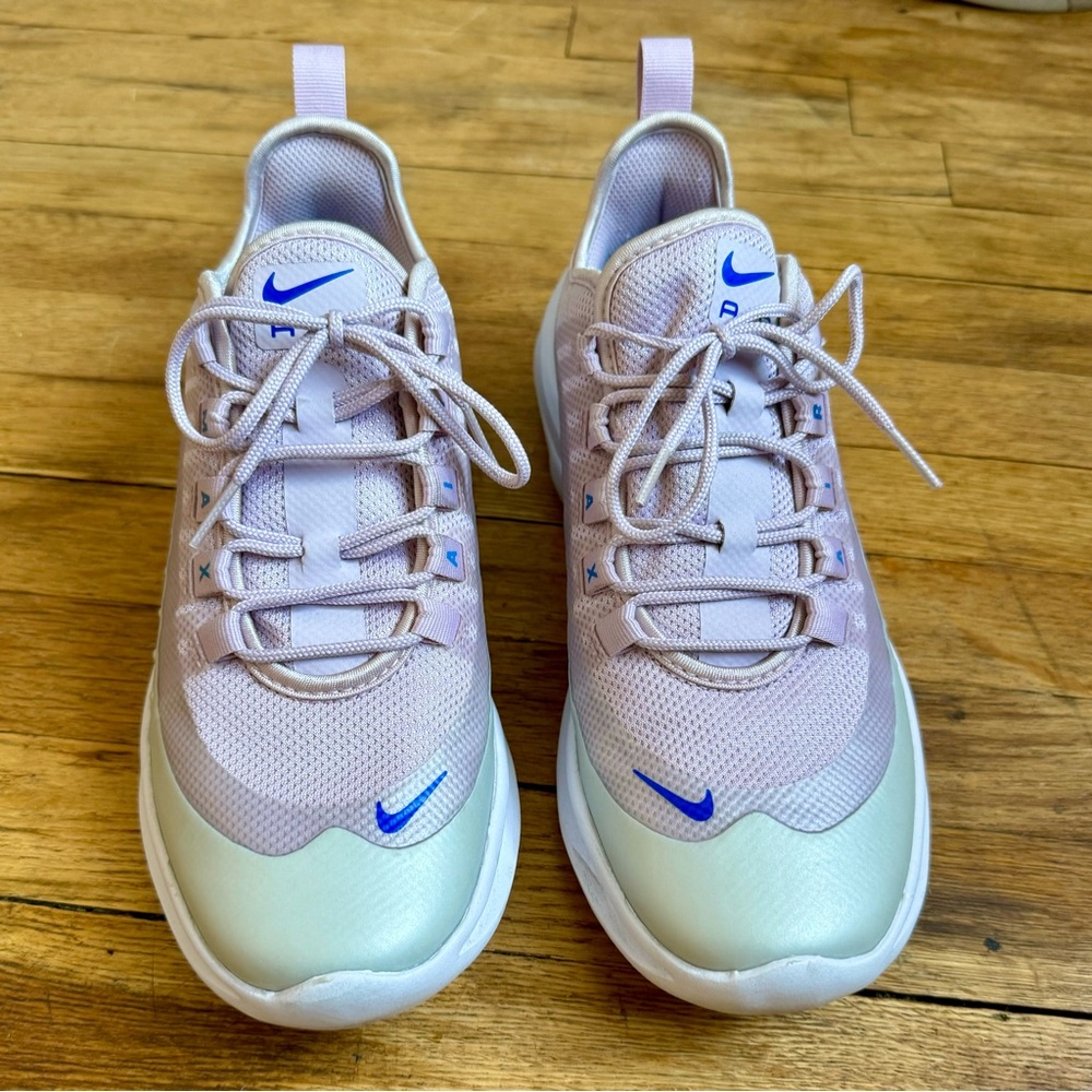 Nike Air Max Axis